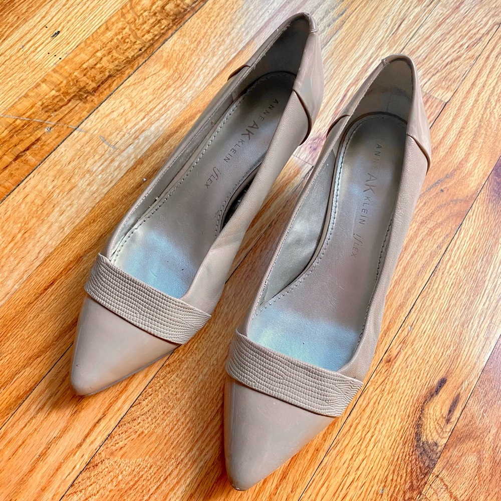 Anne Klein Tan Heels